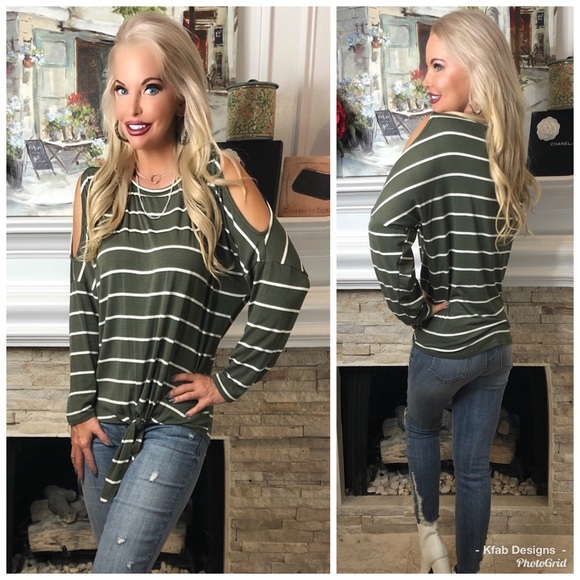 ๐LAST! Olive Striped Cold Shoulder Front Tie Top! - Picture 4 of 6
